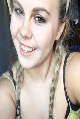 Blød Clara  Escort København V
